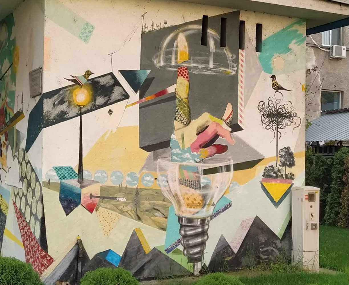 Grafit koji prikazuje dolazak uličnog osvetljenja u Temišvar.